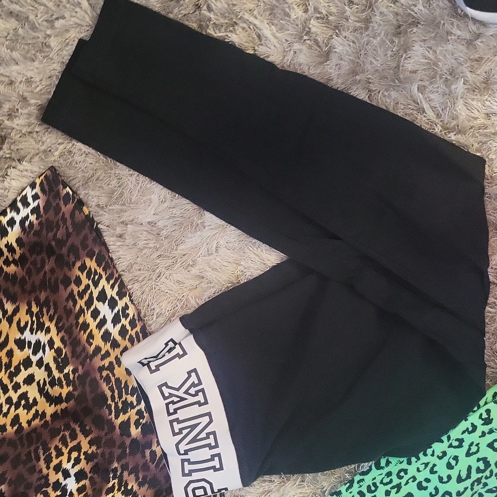 Victoria's Secret PINK Clothing and Accessories Set - Picture 8 of 8